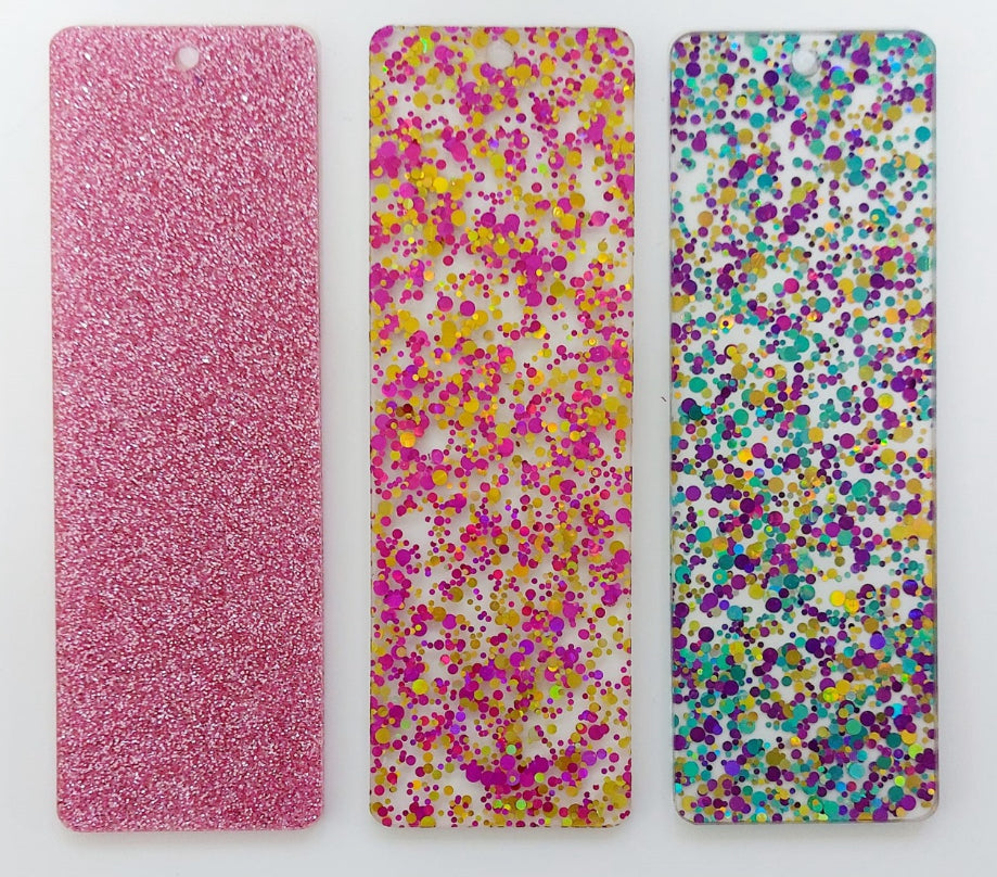 GLITTER ACRYLIC BOOKMARK