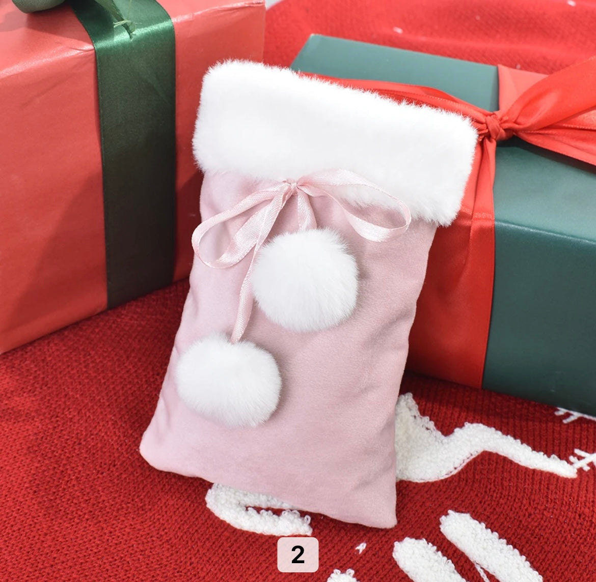 CHRISTMAS VELVET POM POM POUCH