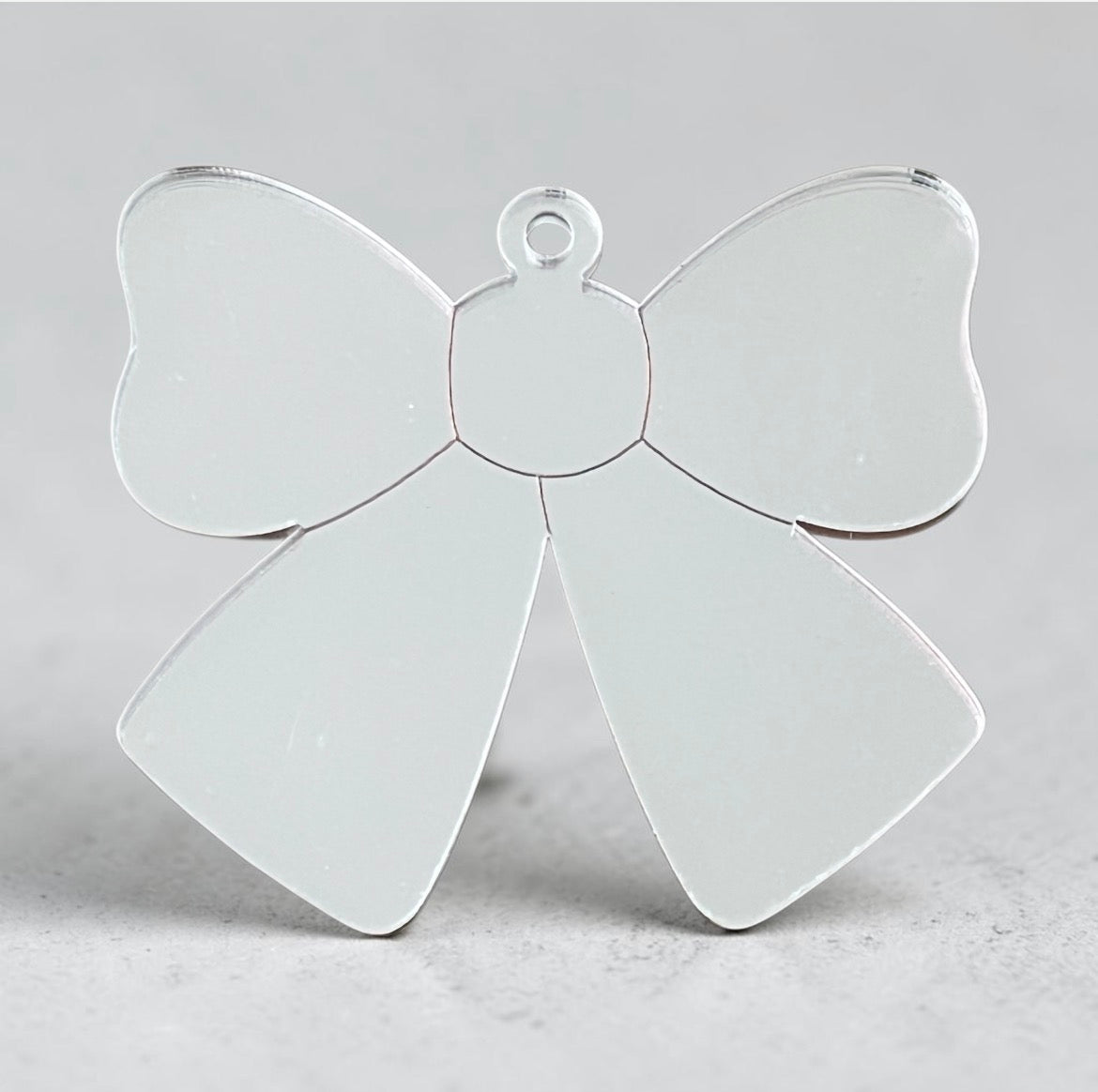 MIRROR ACRYLIC BOWS