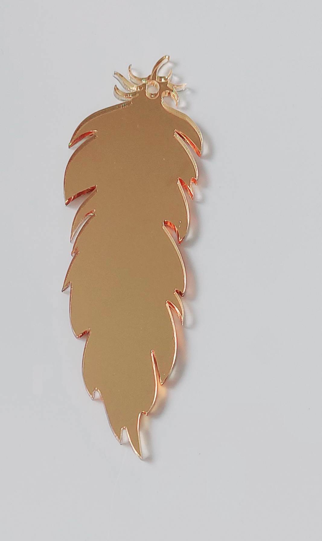 ACRYLIC FEATHERS