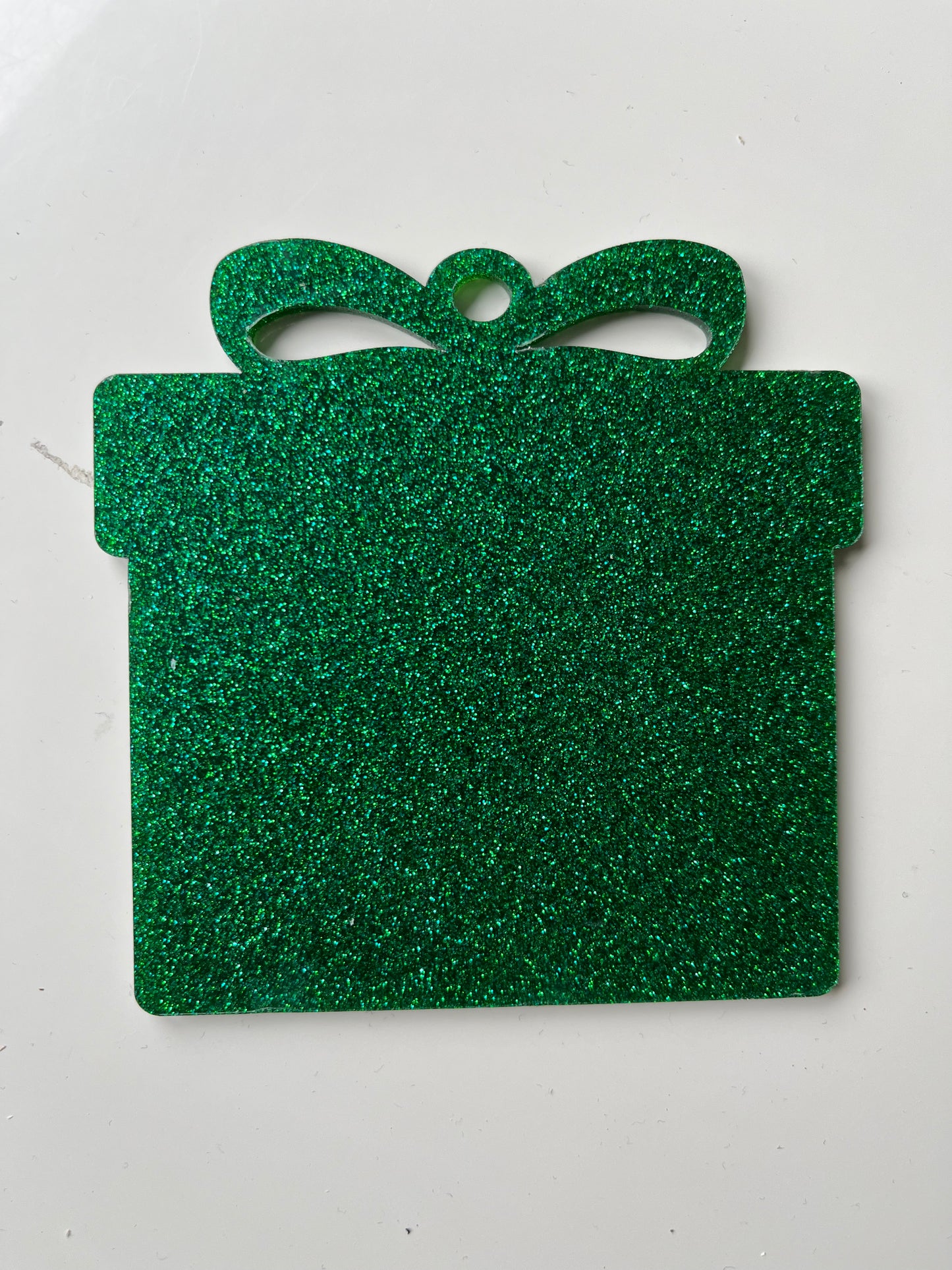 ACRYLIC GLITTER PRESENT / GIFT