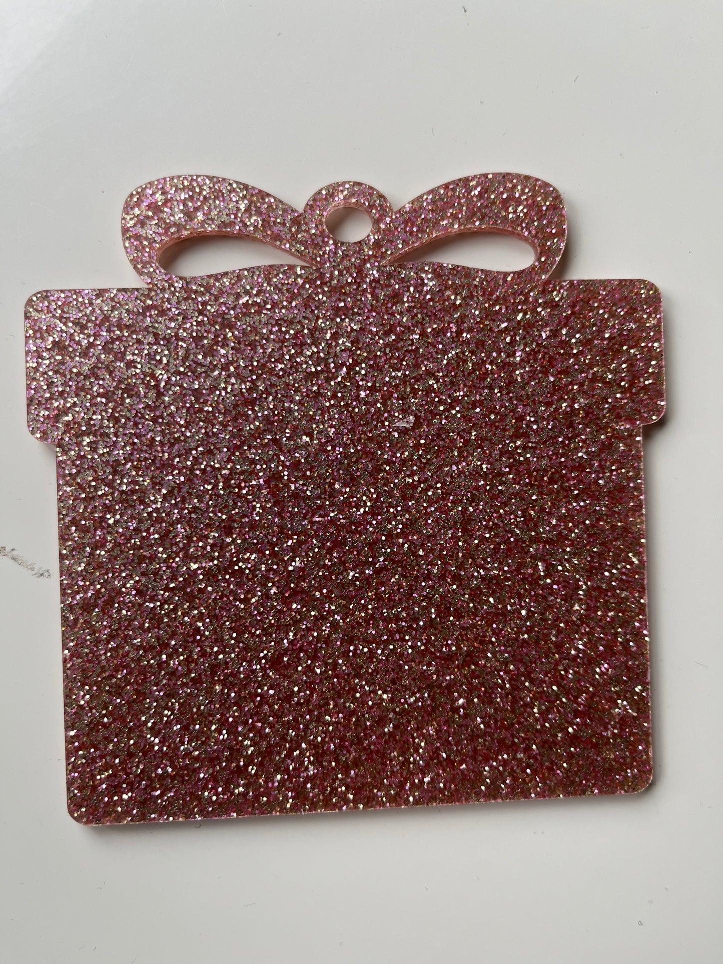 ACRYLIC GLITTER PRESENT / GIFT