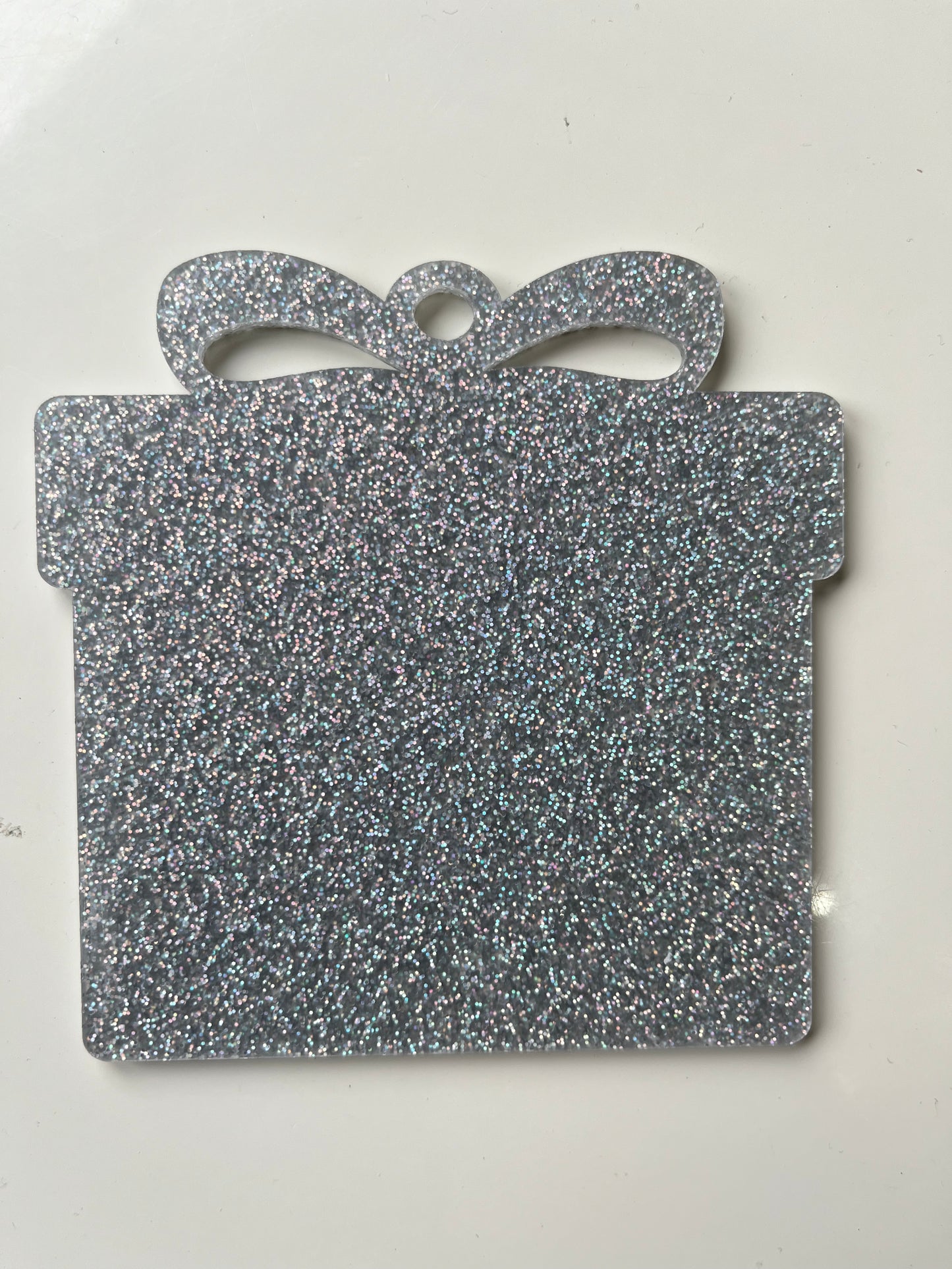 ACRYLIC GLITTER PRESENT / GIFT