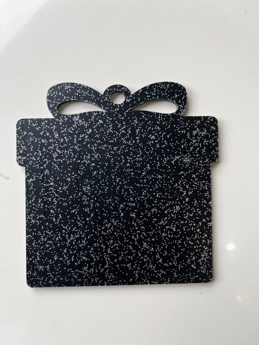 ACRYLIC GLITTER PRESENT / GIFT