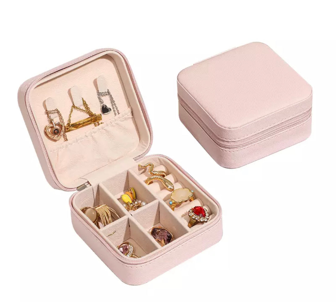 SQUARE JEWELLERY BOX