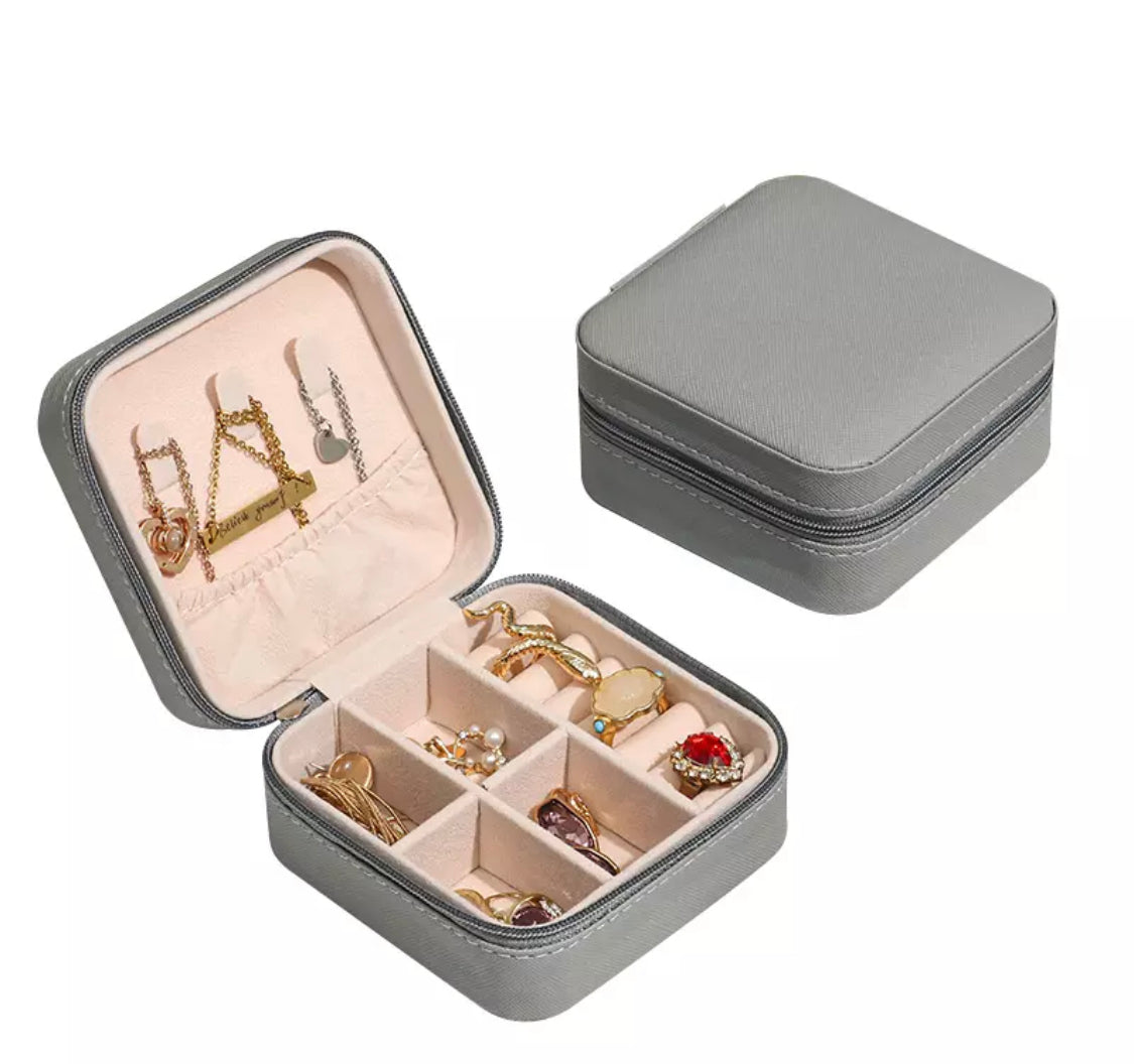 SQUARE JEWELLERY BOX