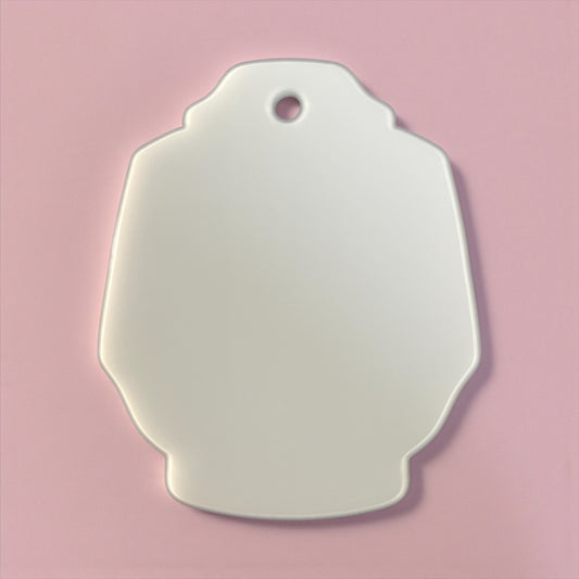 WHITE LEAVER ACRYLIC HOODIE KEYRING