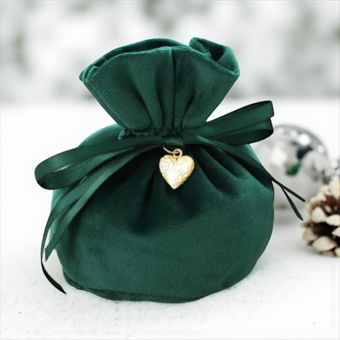 VELVET GIFT BAG