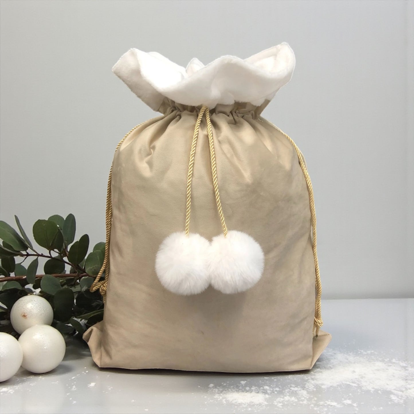 VELVET FAUX FUR POM POM SACKS